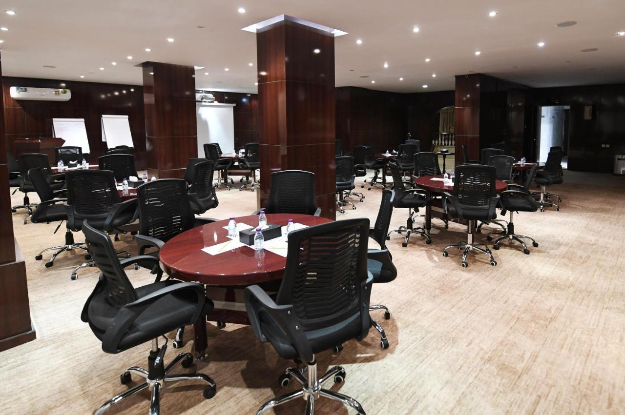 Azd Hotel Abha Ngoại thất bức ảnh