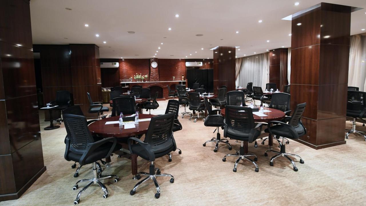 Azd Hotel Abha Ngoại thất bức ảnh